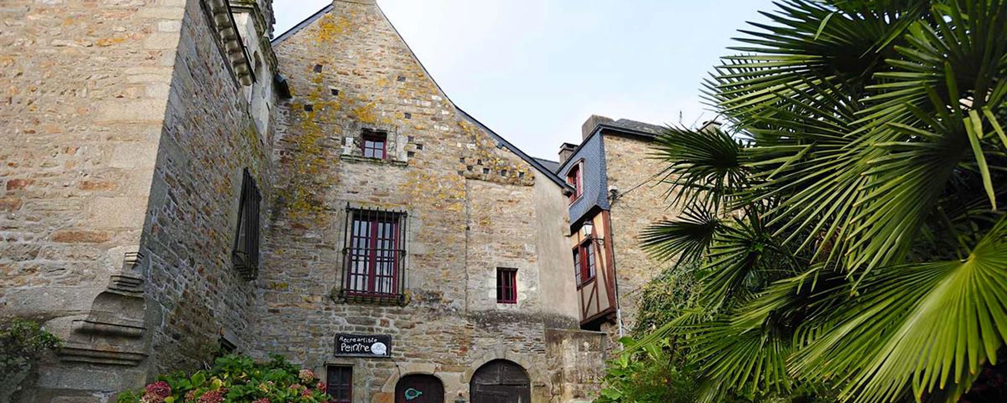 la cité de la Roche Bernard à proximité du camping Pont Mahé