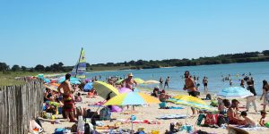 Camping 3 étoiles à proximité de la plage de Pont Mahé